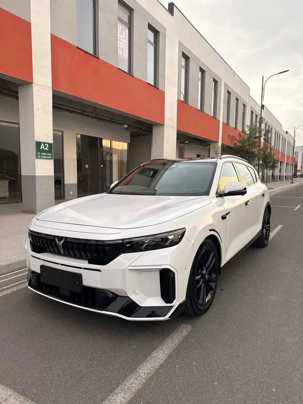 Voyah Free 318km 2025 AWD Naxt va Halol nasiya savdo 1 Voyah Free 318km 2025 AWD Naxt va Halol nasiya savdo 1