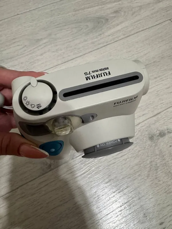 Фотоаппарат Fujifilm Instax Mini 7S — фото 3