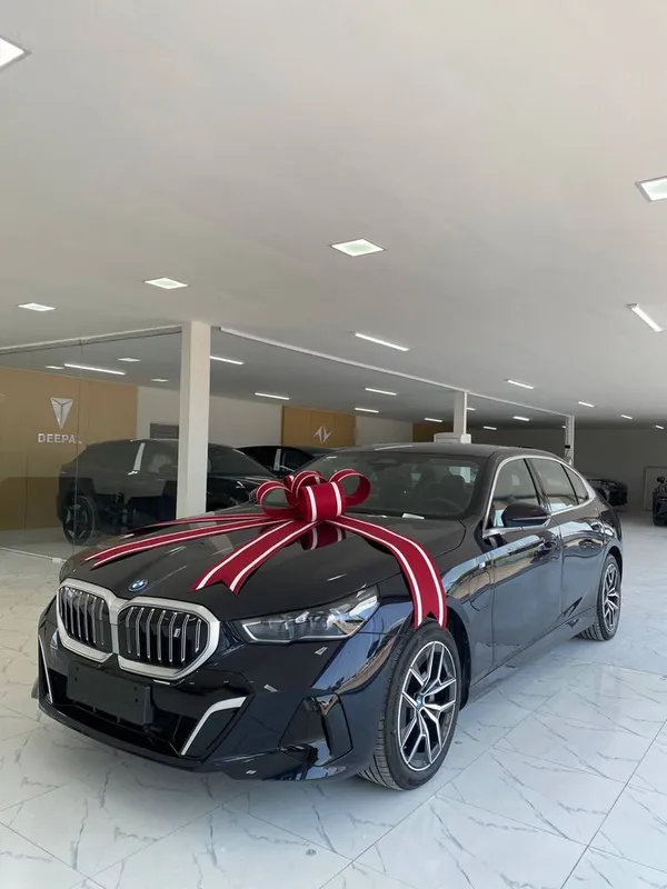 BMW I5 40L. — фото 1