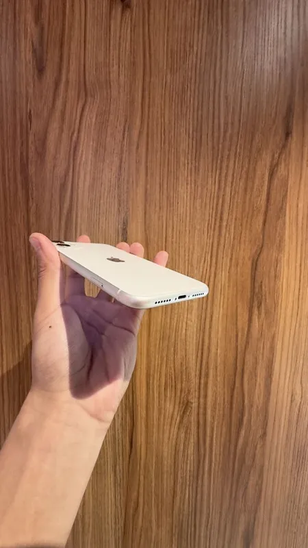 Iphone 11 с гарантие 3