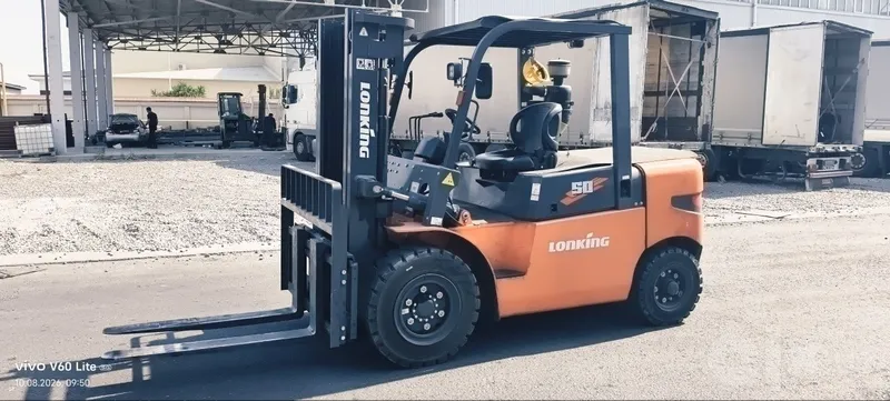 Продается вилочный погрузчик Lonking LG50DTIV (5тонн) 2 Продается вилочный погрузчик Lonking LG50DTIV (5тонн) 2