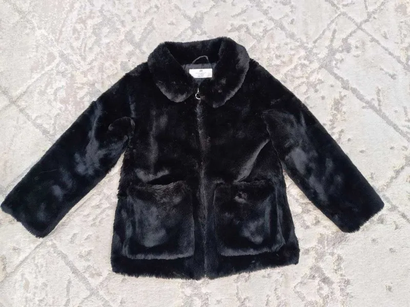Шубка с Америки h&m фирма. Размер 6x/7 ( рост 122-128см) 2 Шубка с Америки h&m фирма. Размер 6x/7 ( рост 122-128см) 2