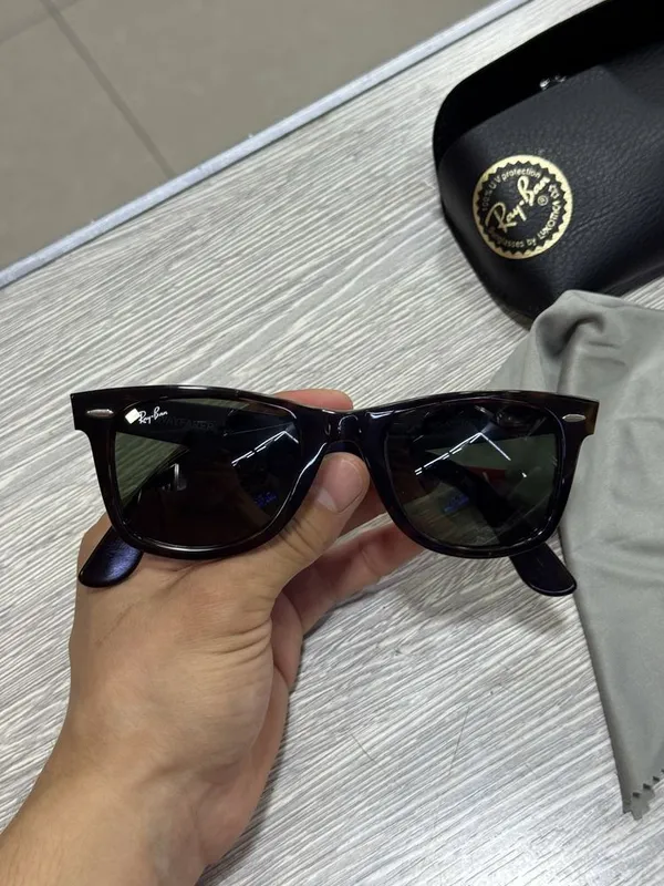 Ray Ban sunglasses 2 Ray Ban sunglasses 2