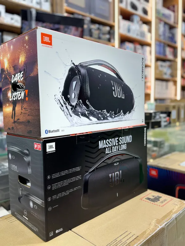 Колонка JBL Boombox 3 2