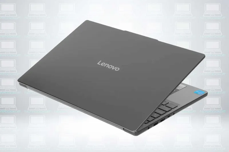 Lenovo IdeaPad Slim 3/ Core i7 / 8GB DDR5 / 512GB SSD NVMe / WUXGA IPS 4 Lenovo IdeaPad Slim 3/ Core i7 / 8GB DDR5 / 512GB SSD NVMe / WUXGA IPS 4