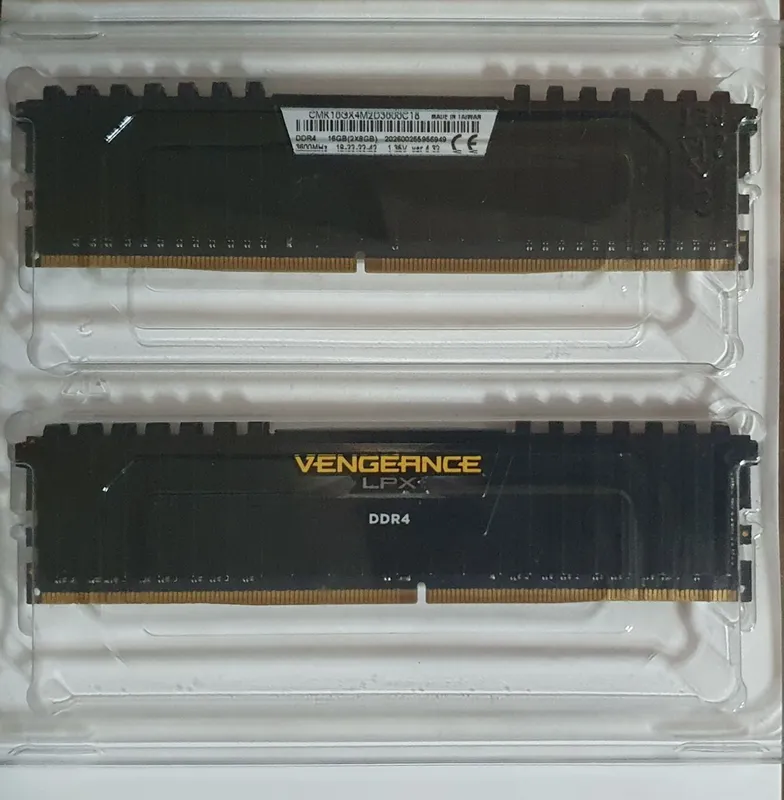 DDR4 2×8 16 ГБ Corsair LPX 3600 МГц CL18|XMP ready — фото 2