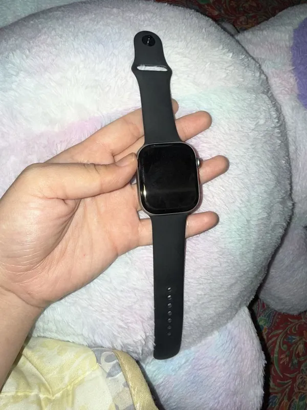 Apple watch series 11 46mm original holati idial darajada 3 Apple watch series 11 46mm original holati idial darajada 3
