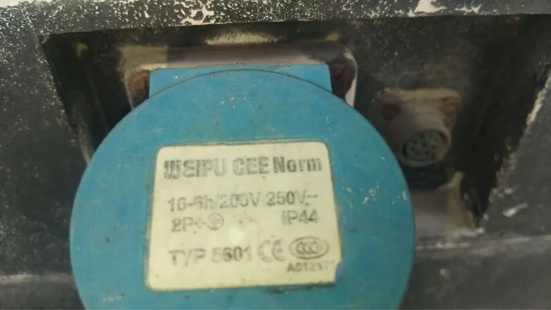 Led ekran 5*4 yahshi xolatda 2