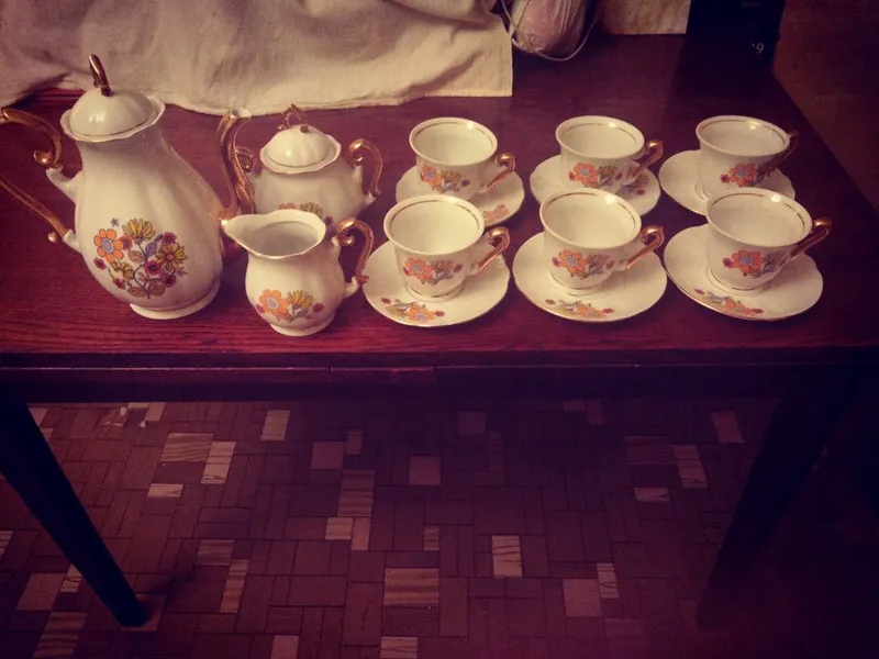 Новый чайный сервиз (Югославия) Новый чайный сервиз (Югославия)