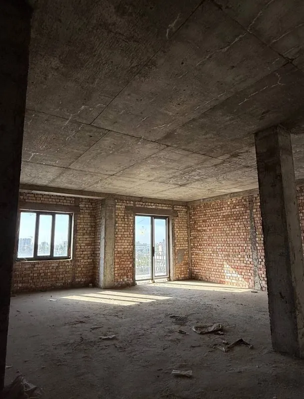 3-комнатная квартира, 101 м², 9/11, ЖК «Мухташам» — фото 1