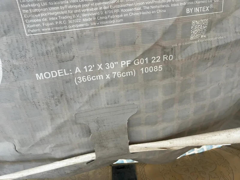 Basen INTEX teshik joylari bor suv bemalol turadi — фото 1