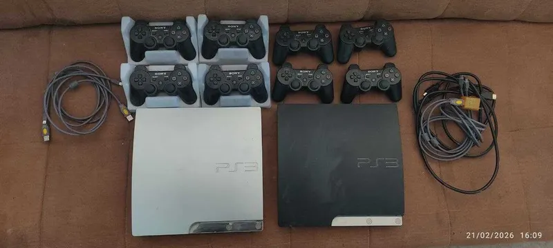 Play station 3 yaxshi holatda