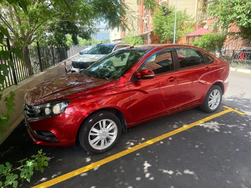 Lada Vesta 1.8 люкс, полная комплектация