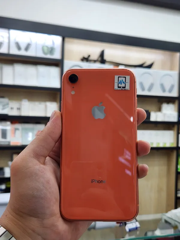 iPhone XR iPhone XR