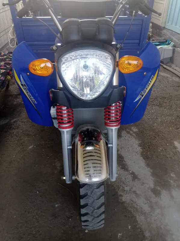 Mototsikl Lochin muravey