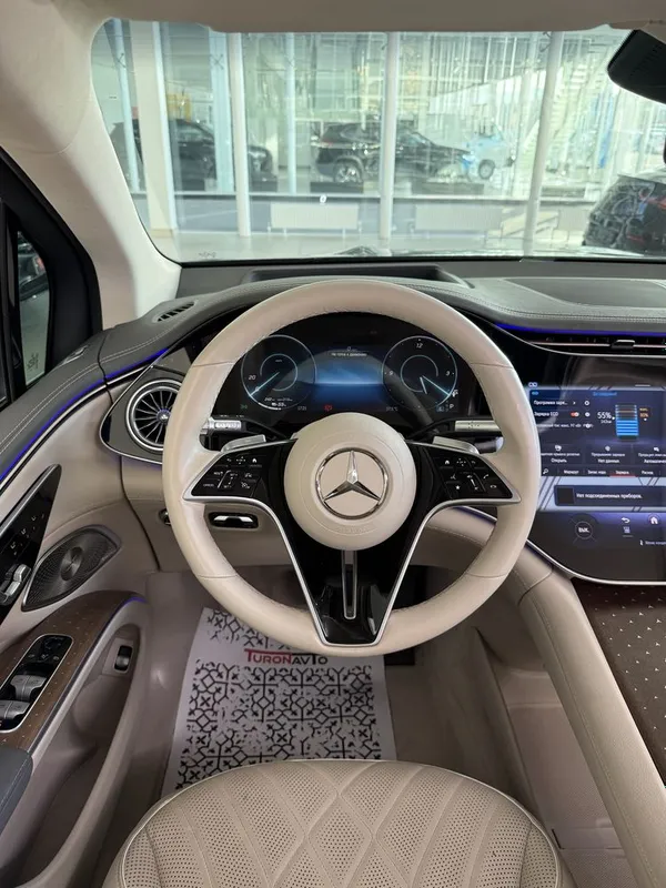 Mercedes Benz EQS580 SUV — фото 5