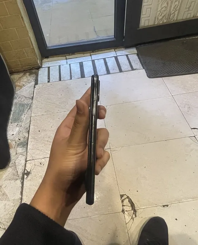 Iphone xs 256 tali 3 Iphone xs 256 tali 3