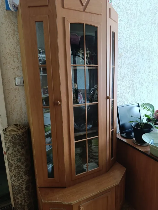 Продам сервант б/у — фото 1