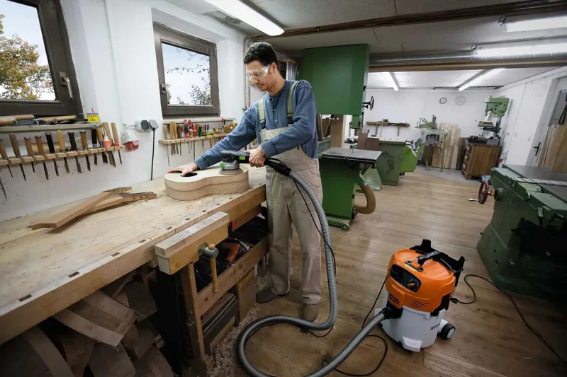 Professional Changyutgich STIHL SE 122 E Профессиональный пылесос 5 Professional Changyutgich STIHL SE 122 E Профессиональный пылесос 5
