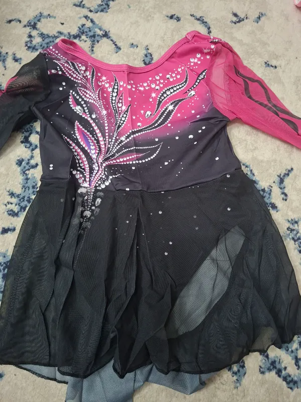 Gimnastika kupalnigi. Gimnastika kiyimi 2