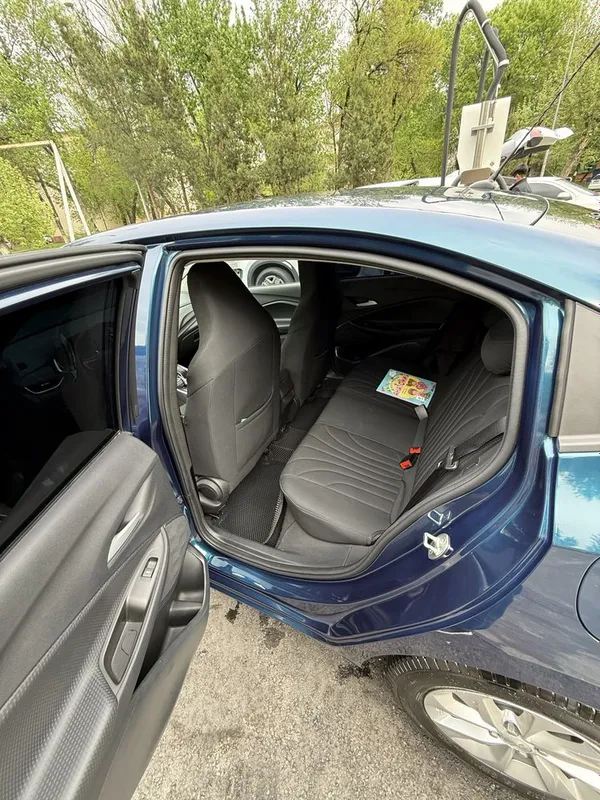 Продам свой chevrolet onix 4 позиция Ltz АКПП турбо! 6