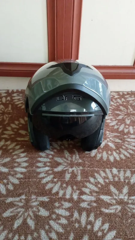 sotiladi narhi 700.ming