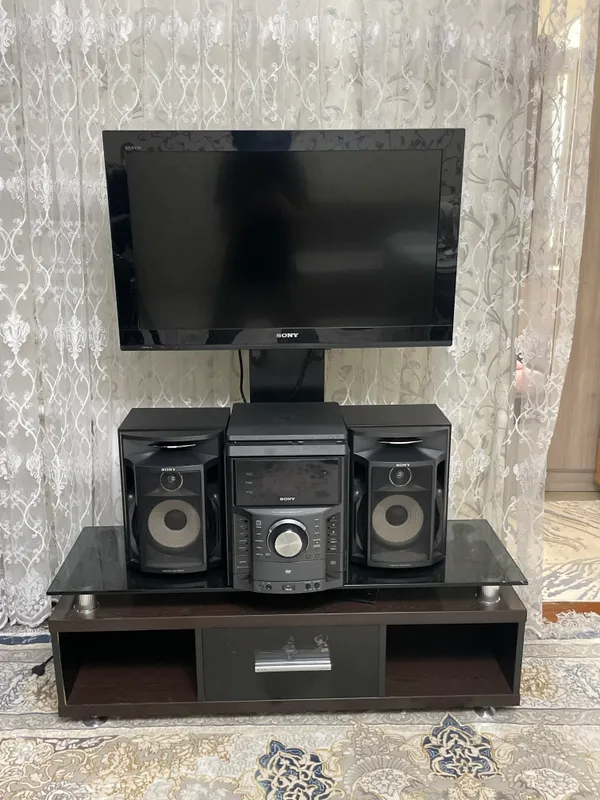 Sony телевизор плюс музыкальный центр Sony телевизор плюс музыкальный центр