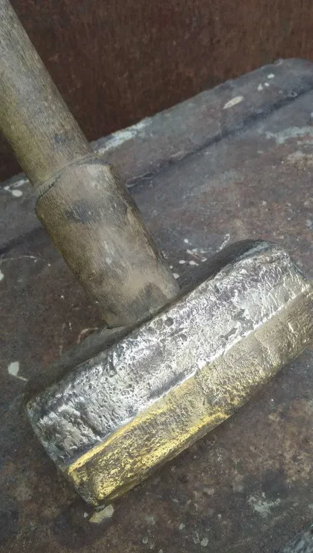 Bronza kuvalda 2 Bronza kuvalda 2