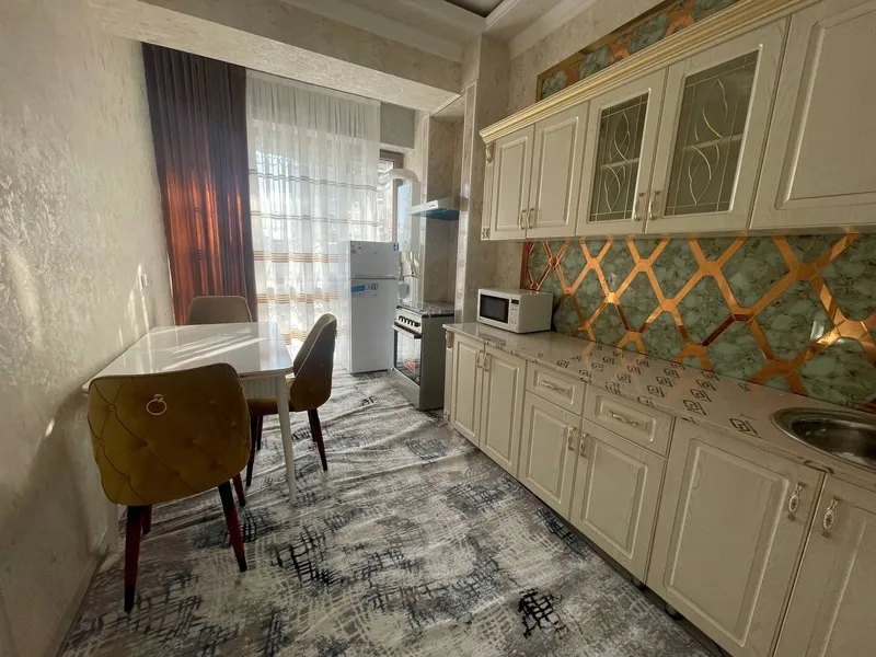 3-комнатная квартира, 78 м², 5/10 этаж (вторичное жильё) — фото 2