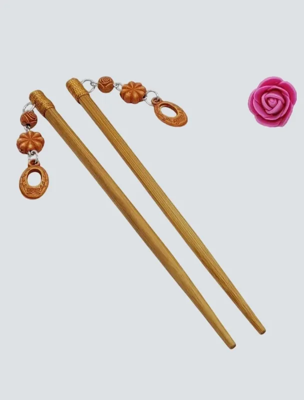 Qizlar uchun sochni mahkamlamlovchi 1 Qizlar uchun sochni mahkamlamlovchi 1