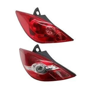Nissan Tiida Xetchbek Stop fara Restayling 4 Nissan Tiida Xetchbek Stop fara Restayling 4