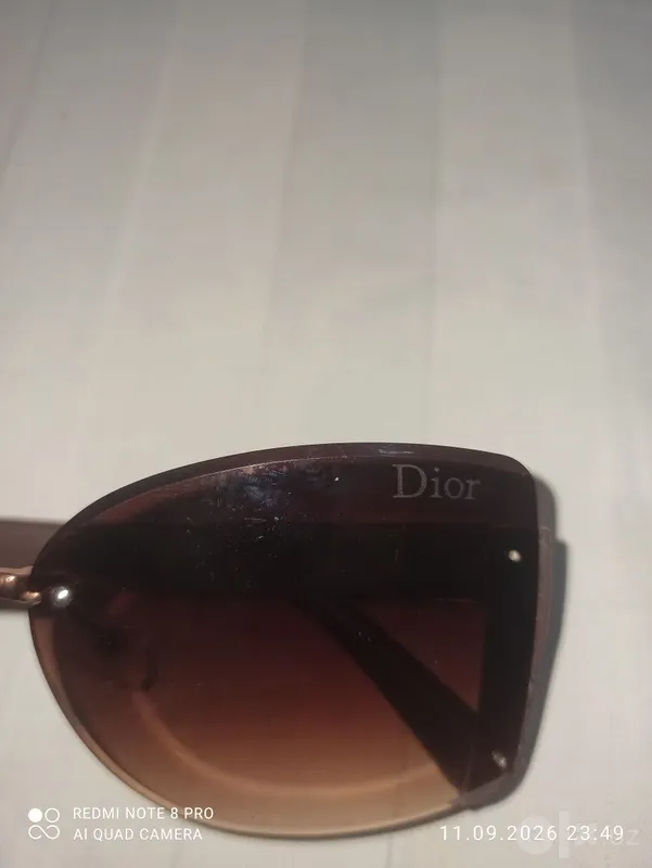 Очки Dior сотилади 2 Очки Dior сотилади 2