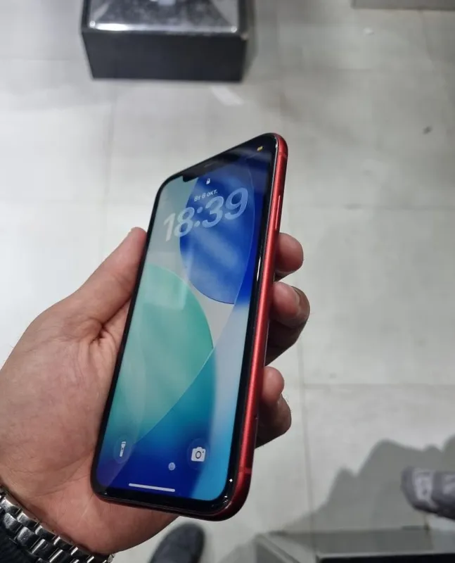 iPhone 11 128 ГБ, идеальное состояние 1 iPhone 11 128 ГБ, идеальное состояние 1