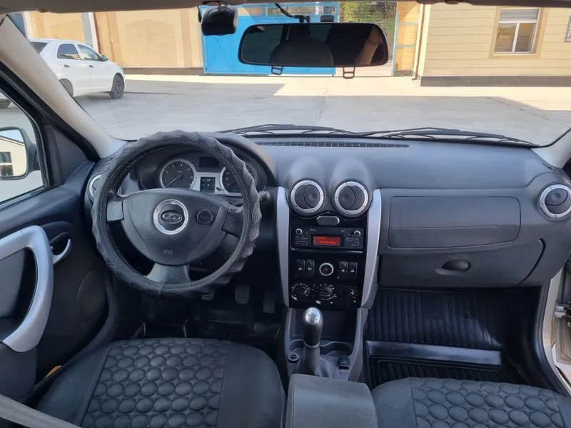 Lada largus cross 6 Lada largus cross 6