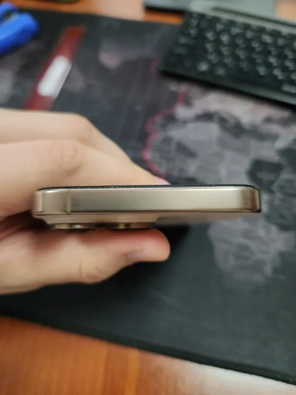 iPhone 16 Pro Max 256 ГБ, Desert Titanium 3 iPhone 16 Pro Max 256 ГБ, Desert Titanium 3