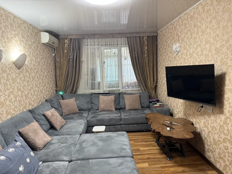 Uchtepa 23 da 4 xonali kvartira sotiladi 2 Uchtepa 23 da 4 xonali kvartira sotiladi 2