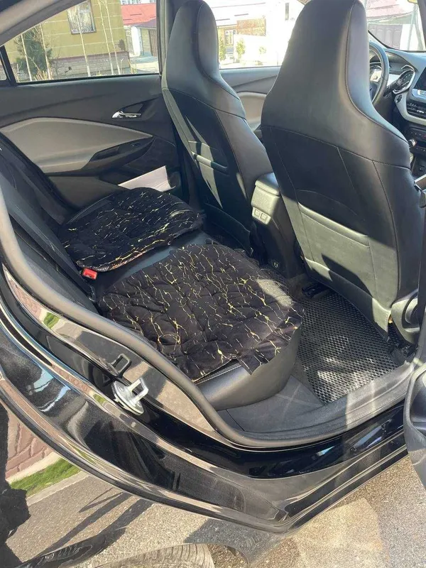 Chevrolet Onix Premier 6 plus сотилади — фото 2