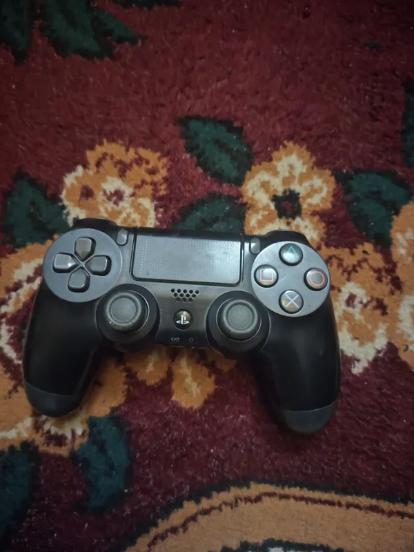 Playstation jostik ps4 uchun. Eng yaxshi kopiya Playstation jostik ps4 uchun. Eng yaxshi kopiya