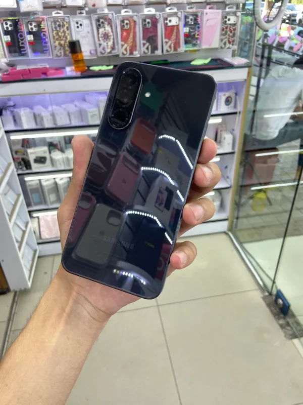 Samsung A36 5G 8/128 идеал 5