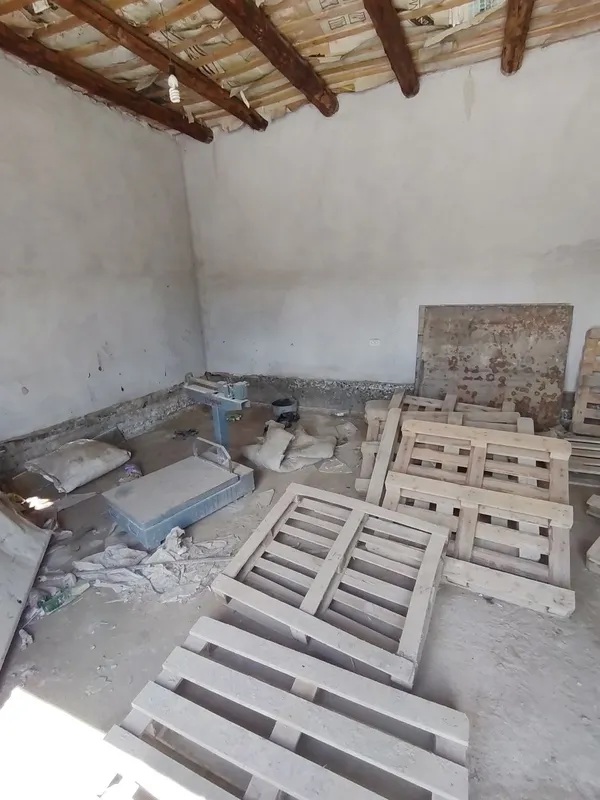 Noturar bino Sotiladi 1000 m² 3 Noturar bino Sotiladi 1000 m² 3