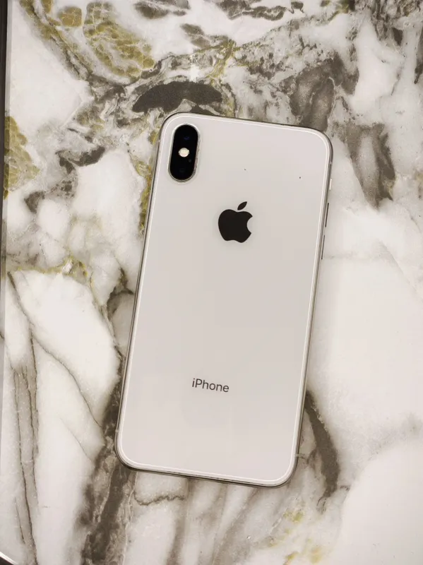 iPhone X