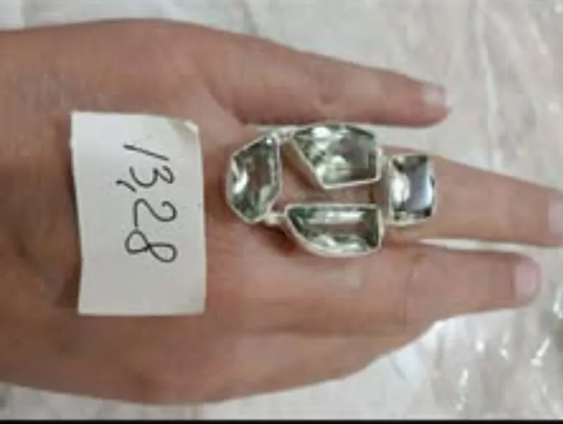 кольца серебро925 пр. с нат. топазами из Тайланда — фото 2