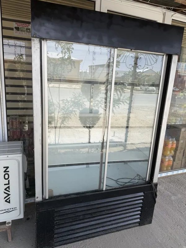 vitrin xaladelnik 1 vitrin xaladelnik 1