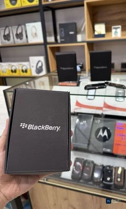 Новый Blackberry 9670 CDMA Perfectum Mobile Origin — фото 3 Новый Blackberry 9670 CDMA Perfectum Mobile Origin — фото 3
