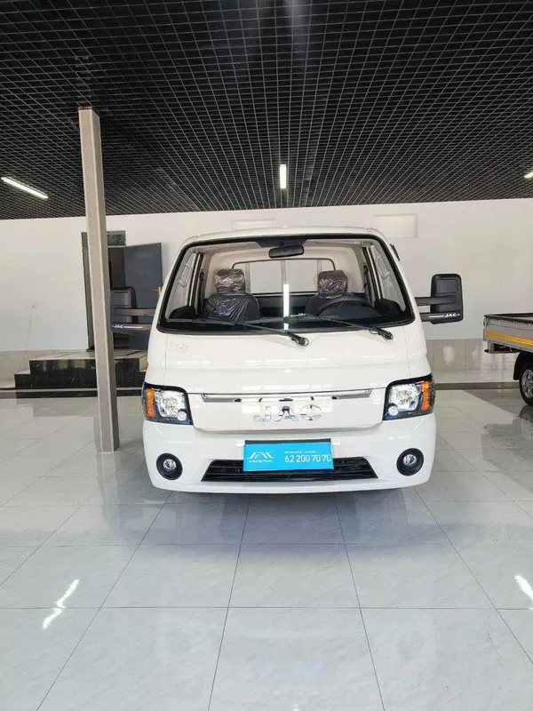 Jac X200 Xorazm Jac Motors avtosalonimizda 0% rassrochkaga tayyor — фото 1
