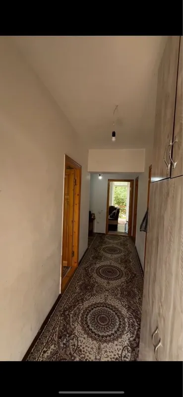 Parkentda 2 sotix katej sotiladi 5