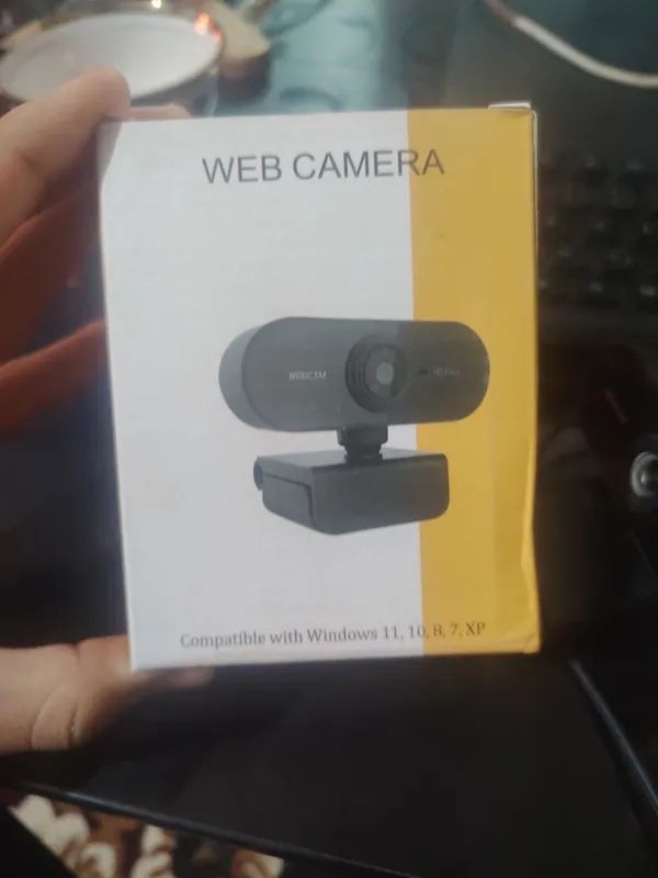 2k 30fps formatdagi web kamera.
