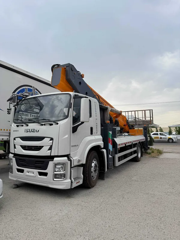 ISUZU 45 метрли автовишка сотувда тайёр 45m avtovishka