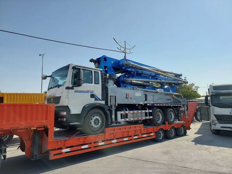 Автобетононасос Howo Jiuhe JH38 на шасси HOWO TX (38 метр) — фото 1