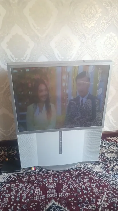 Телевизор Sony KP-FX432M91 WEGA Trinitron: Srochnaga 1 mln — фото 1